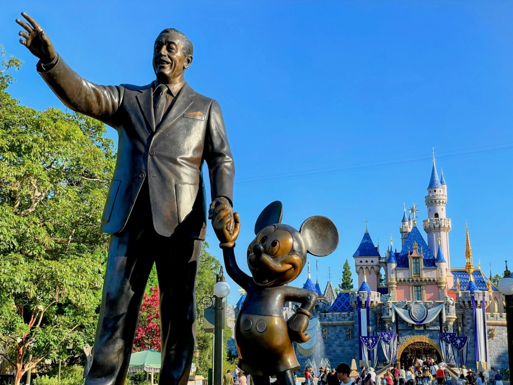 A Disney Superfans Ultimate Itinerary – See Every Property in the&nbsp;World!